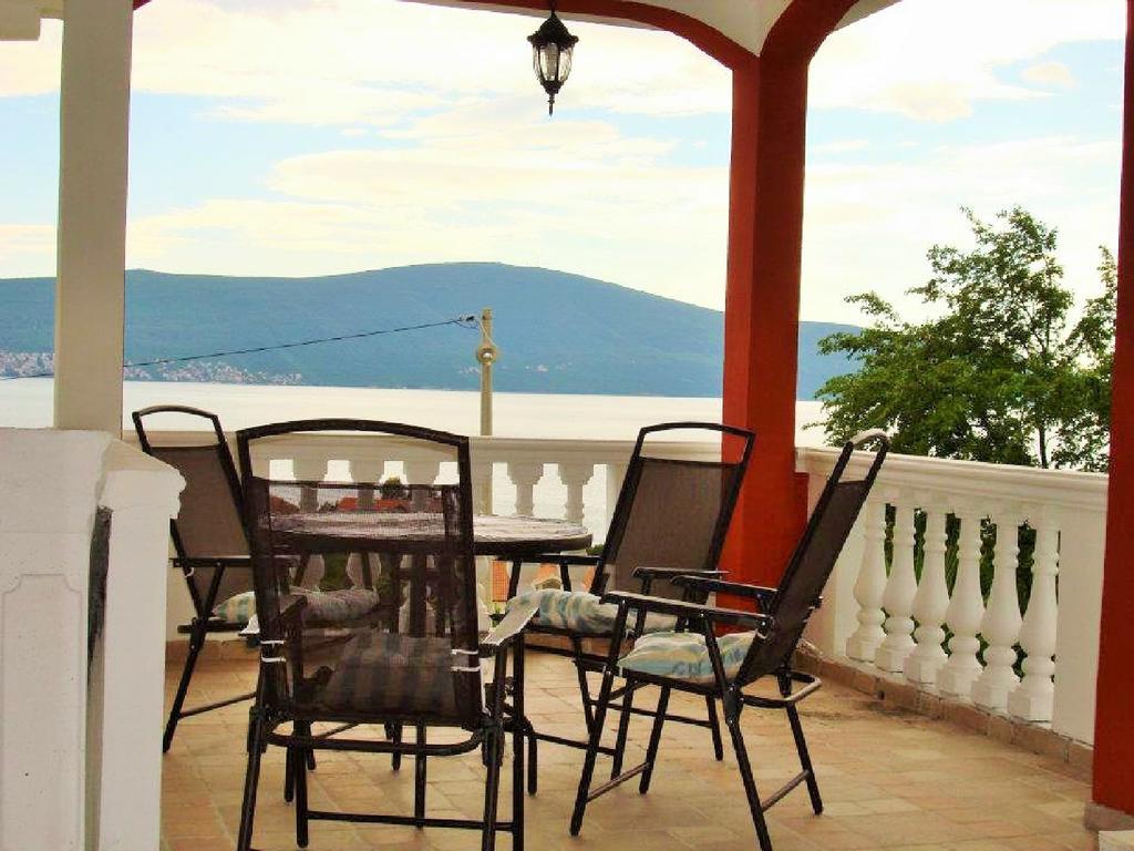 Villa Lastva Apartments Tivat Kamer foto
