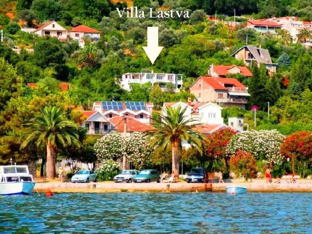 Villa Lastva Apartments Tivat Buitenkant foto