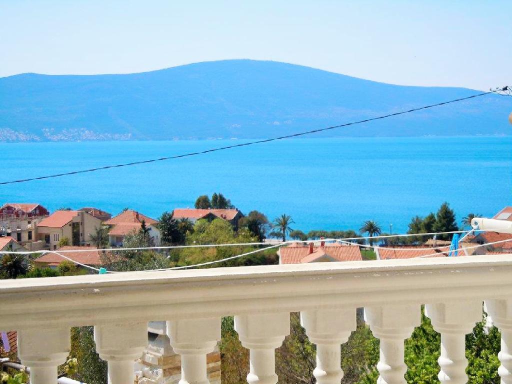 Villa Lastva Apartments Tivat Buitenkant foto