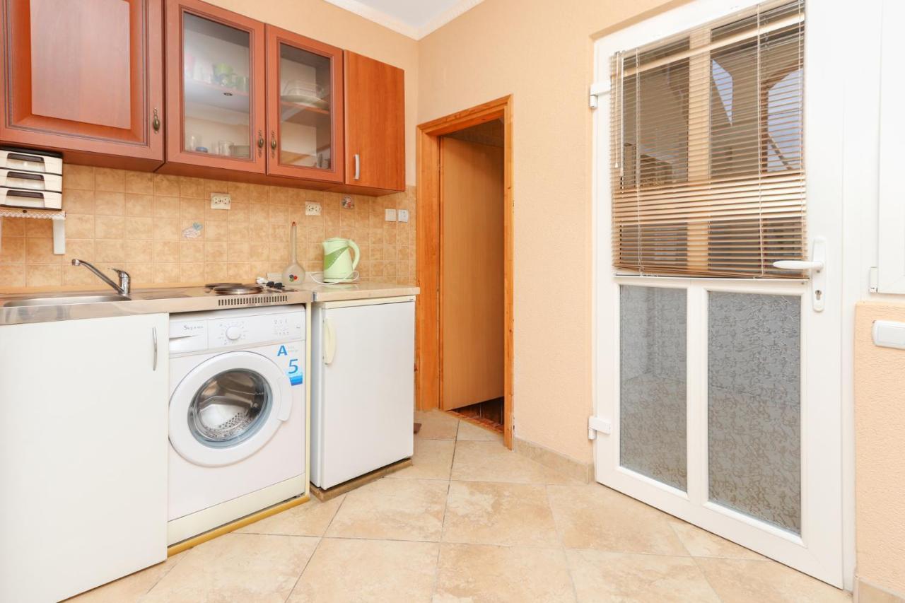 Villa Lastva Apartments Tivat Buitenkant foto