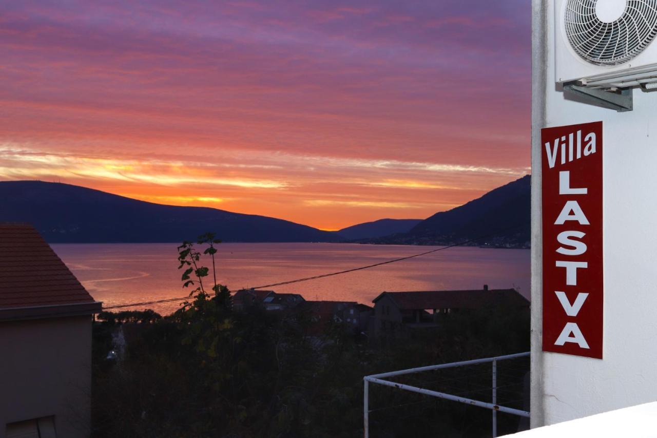 Villa Lastva Apartments Tivat Buitenkant foto